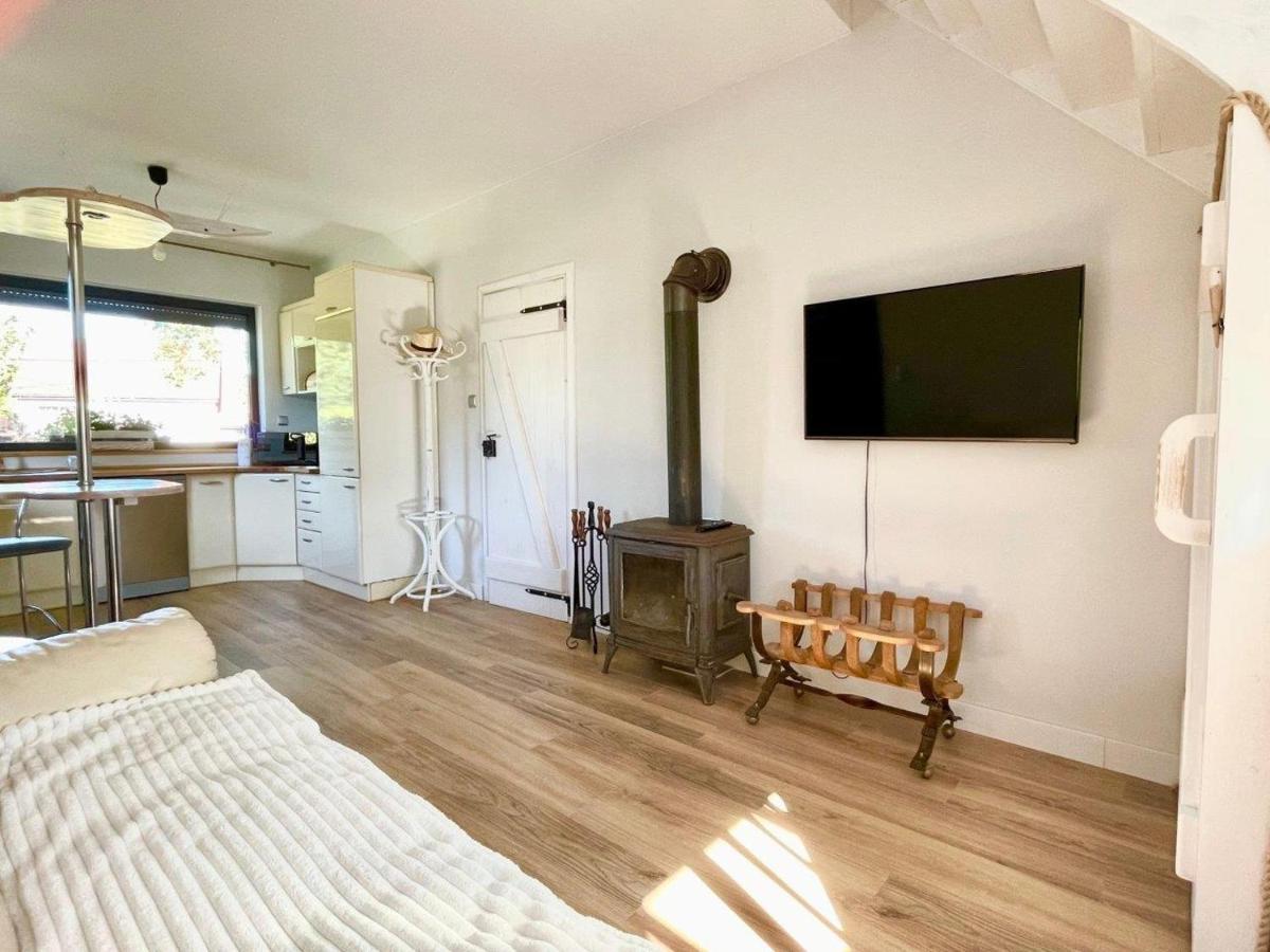 Apartament Nad Potokiem เยเลเนียกูรา ภายนอก รูปภาพ